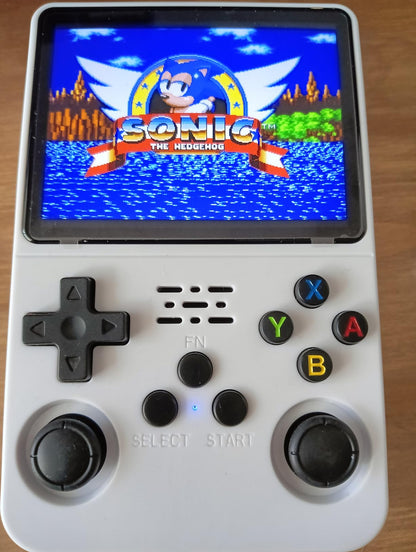 Retro36 – Portable Retro Gaming Console with 15 000+ Classic Games